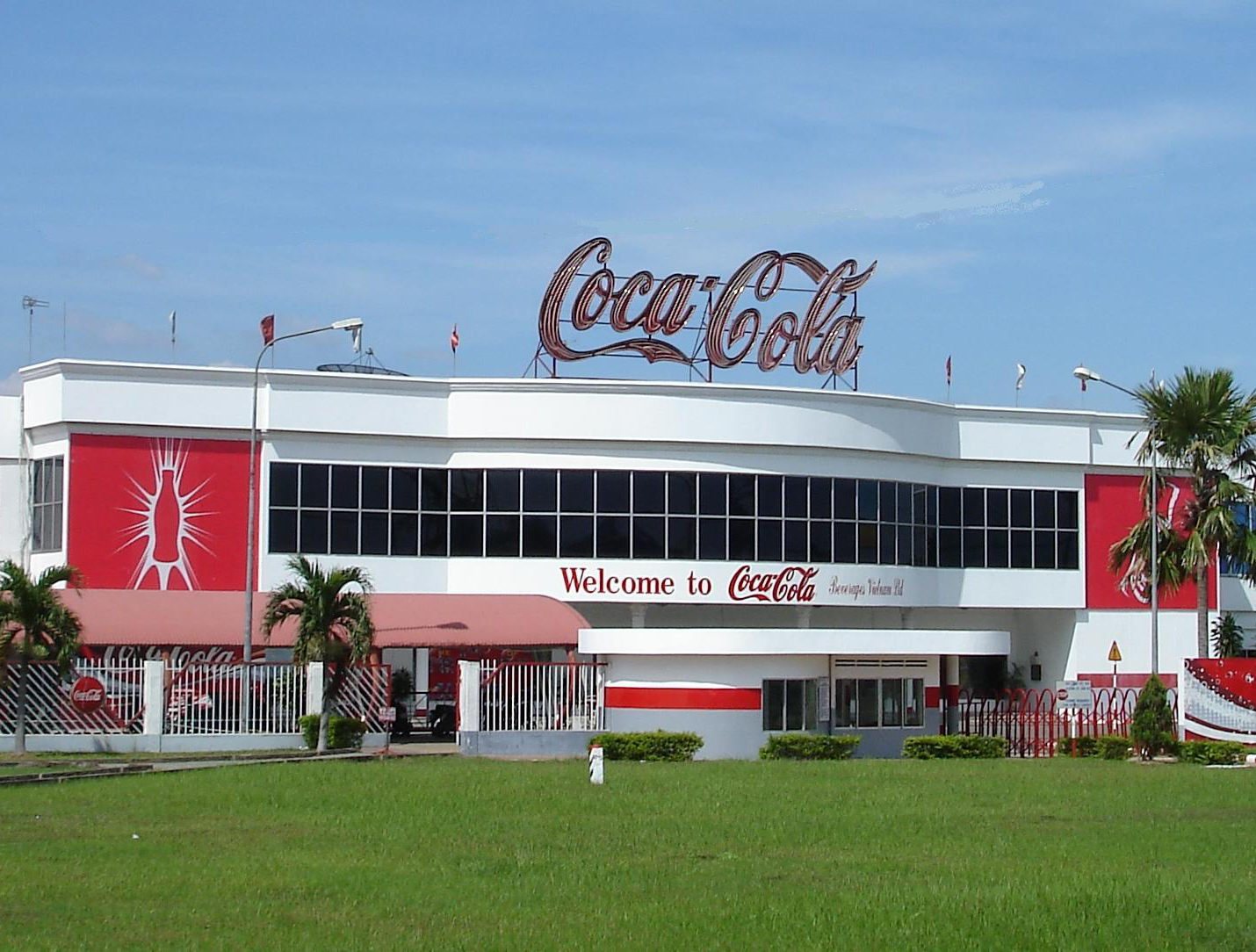 Thương hiệu Coca - Sự xuất hiện của REAL MAGIC™